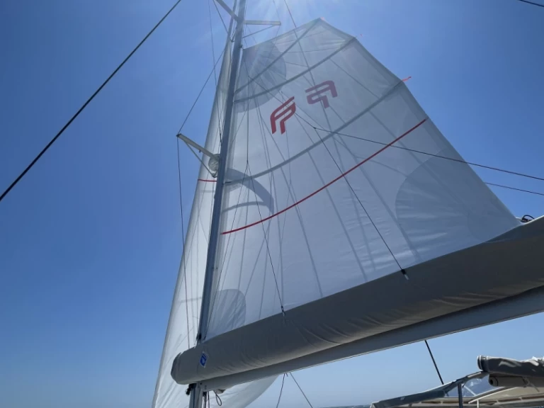 Bootverhuur Fountaine Pajot Elba 45 in Port de Bormes-les-Mimosas via SamBoat