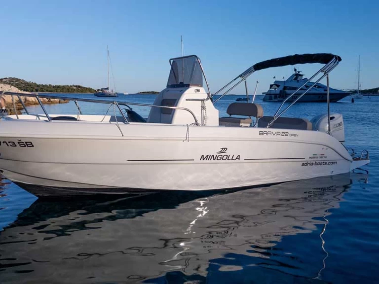 Bootverhuur Mingolla Brava 22 Open in Šibenik via SamBoat