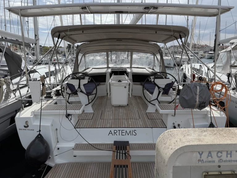 Verhuur Zeilboot in Rogoznica - Bénéteau Oceanis 46.1