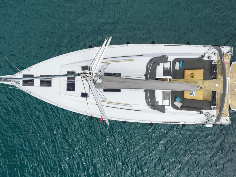 Huur Zeilboot met of zonder schipper Hanse in Kaštela