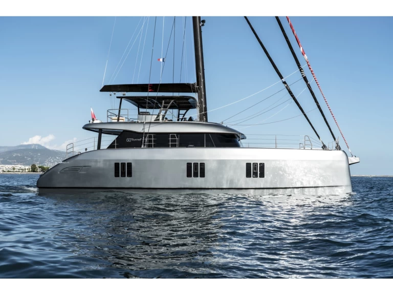 Bootverhuur Sunreef Sunreef 60 in Álimos via SamBoat