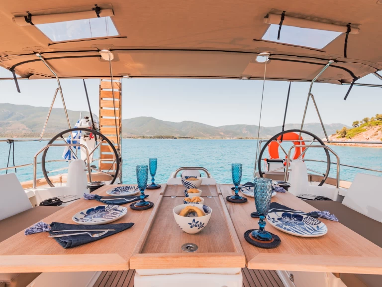 Huur een Jeanneau Sun Odyssey 490[G] in Álimos