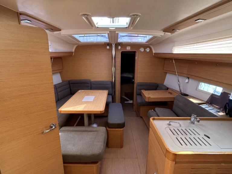 Verhuur Zeilboot in Gouviá - Dufour Dufour 412 Grand large[G]