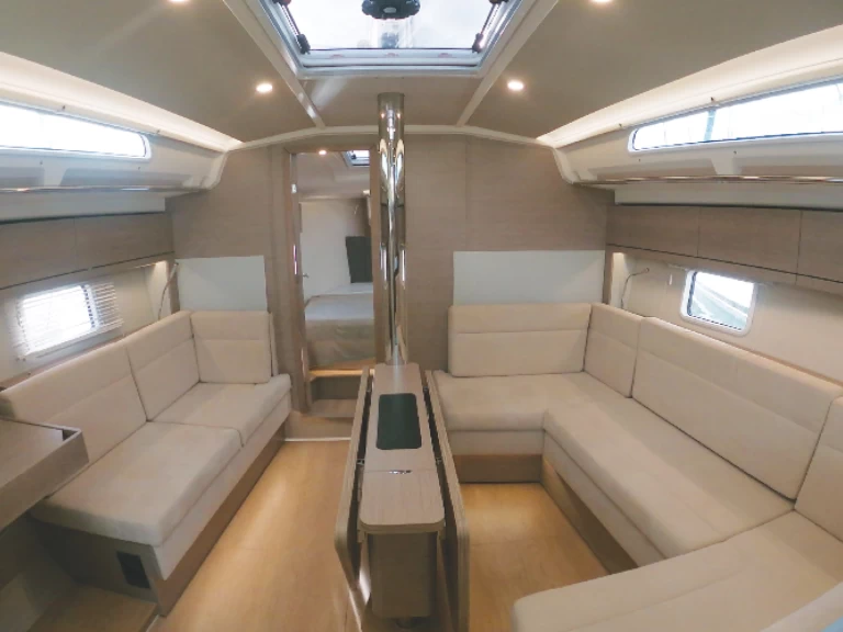 Jachthuur in Hyères - 69 HANSE 418 via SamBoat