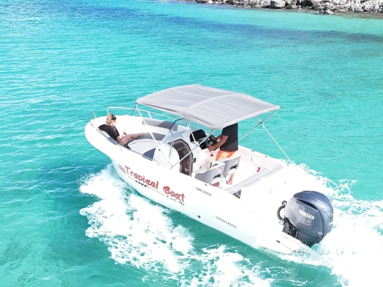 Verhuur Motorboot Pacific Craft met vaarbewijs