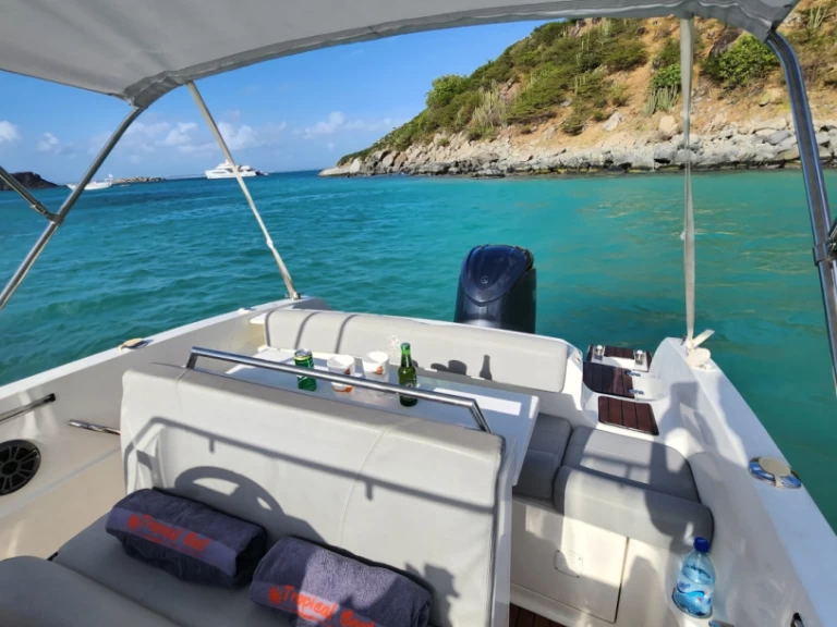 Huur een Pacific Craft Pacific Craft 650 in Marigot