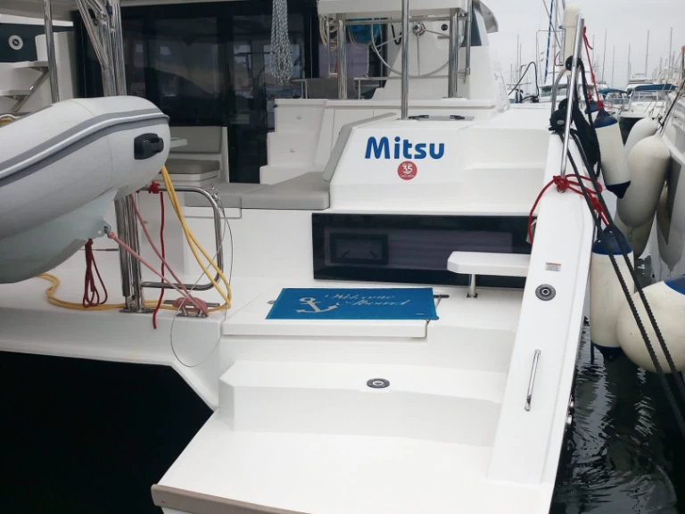 Bootverhuur Cannigione goedkoop Leopard 42 - 4 cab.