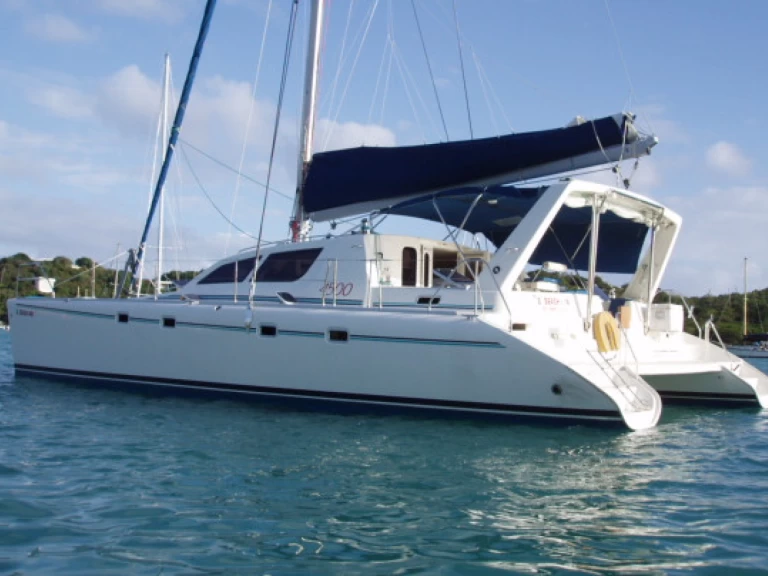 Huur Catamaran met of zonder schipper Leopard Catamarans / Robertson & Caine in Procida