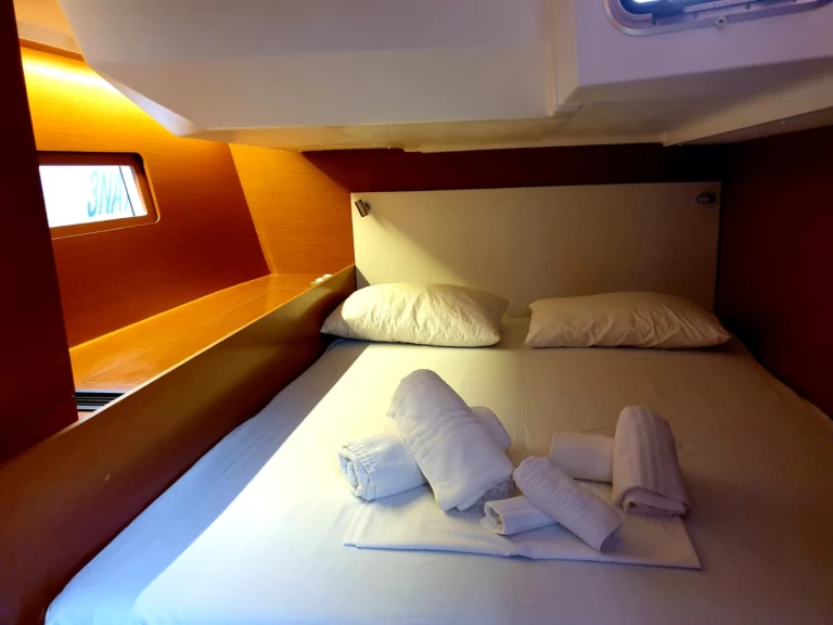 Huur Zeilboot met of zonder schipper Bénéteau in Cannigione