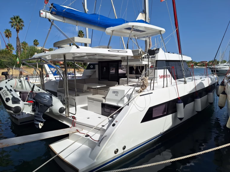 Huur Catamaran met of zonder schipper Leopard Catamarans / Robertson & Caine in Furnari