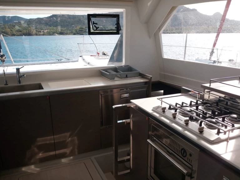 Bootverhuur Cannigione goedkoop Leopard 50 - 5 + 1 cab