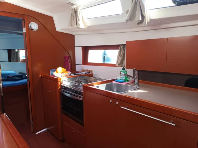 Bootverhuur Bénéteau Oceanis 38 in Furnari via SamBoat