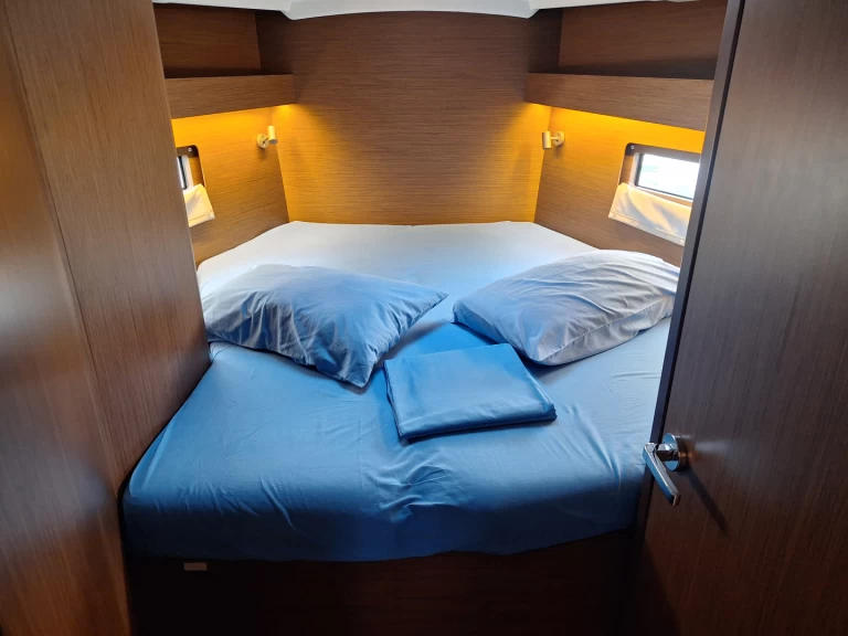 Verhuur Zeilboot in Procida - Bénéteau Oceanis 40.1