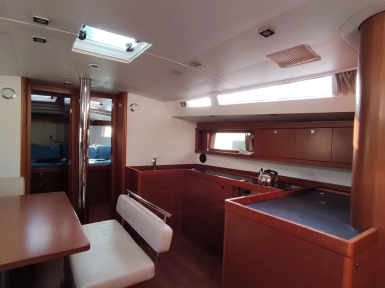 Huur Zeilboot met of zonder schipper Bénéteau in Furnari