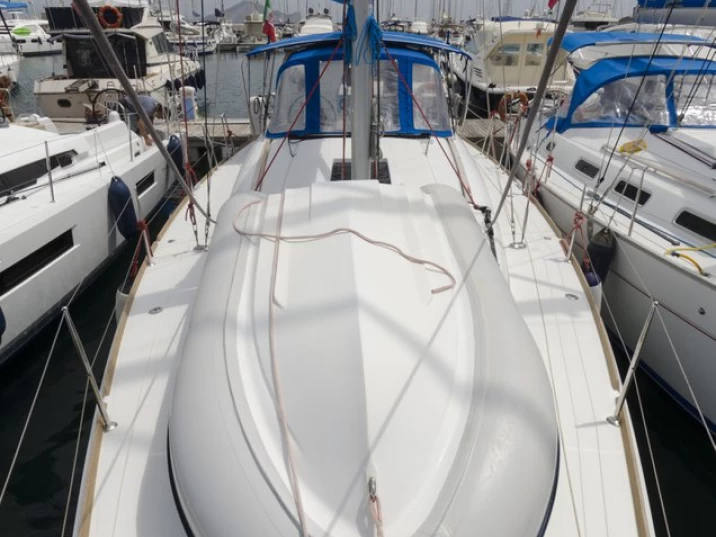 Huur een Jeanneau Sun Odyssey 409 in Procida