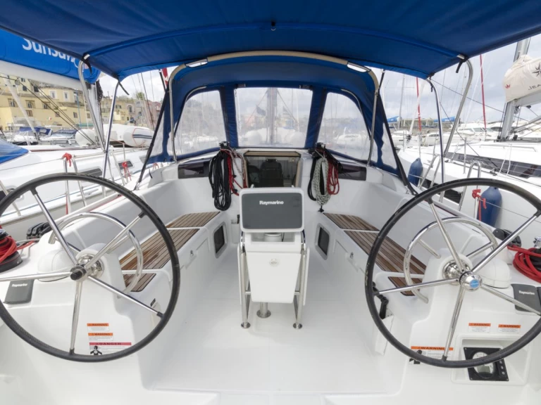 Verhuur Zeilboot in Procida - Jeanneau Sun Odyssey 409