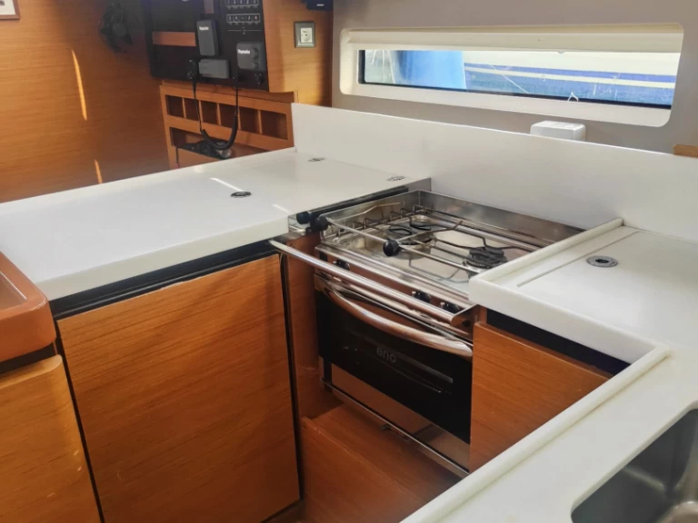 Bootverhuur Furnari goedkoop Sun Odyssey 440