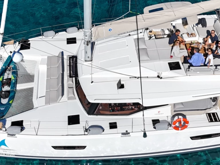 Fountaine Pajot Elba 45 te huur van particulier of professional in Porto-Vecchio