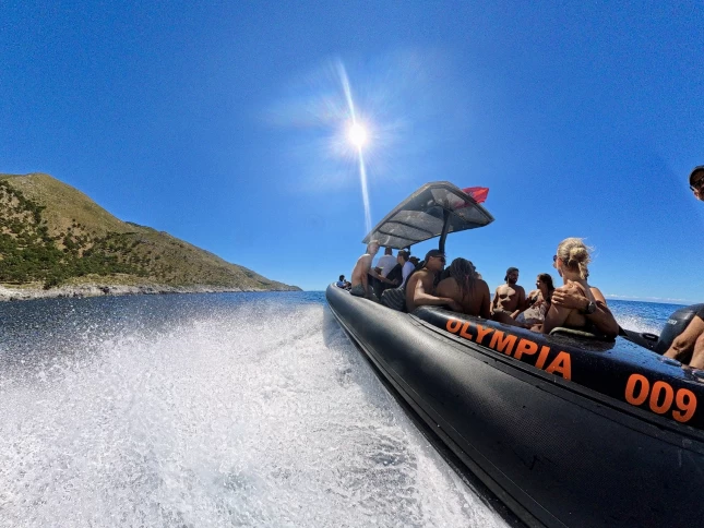 RIB te huur in Vlorë voor de beste prijs