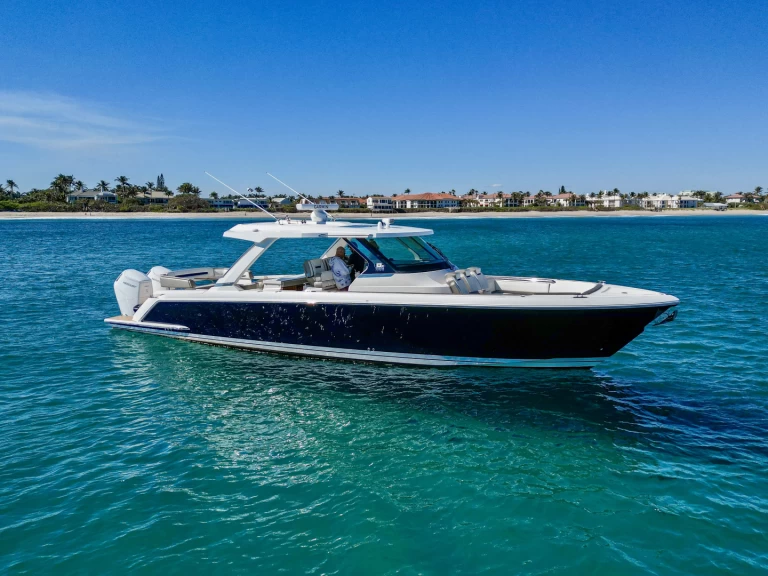 Bootverhuur Tiara 43LS in West Palm Beach via SamBoat