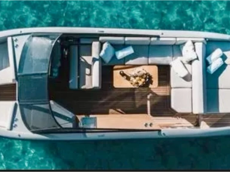 Rand Supreme 27 te huur van particulier of professional in Riviera Beach