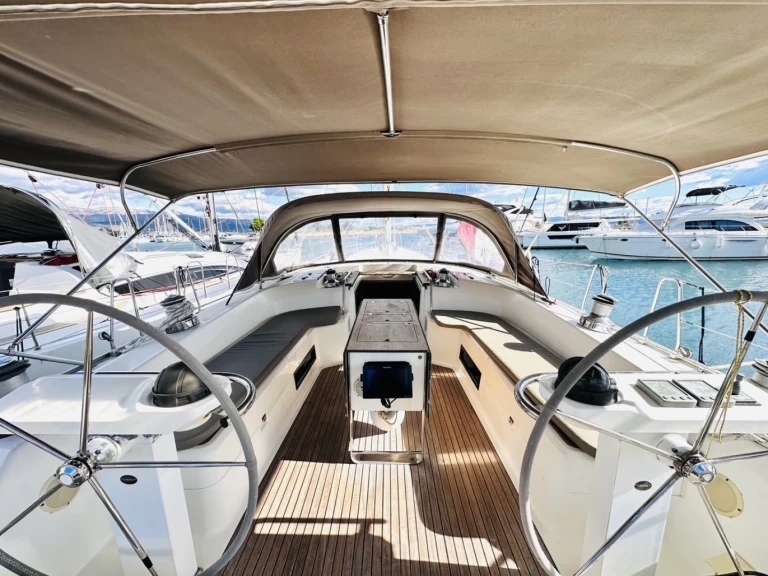 Bootverhuur Bavaria Cruiser 55 in Split via SamBoat