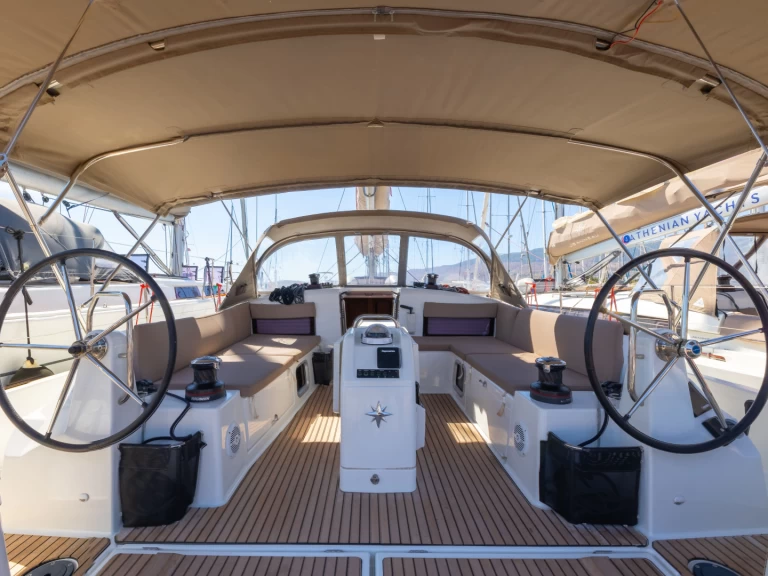 Bootverhuur Piso Livadi goedkoop Sun Odyssey 490