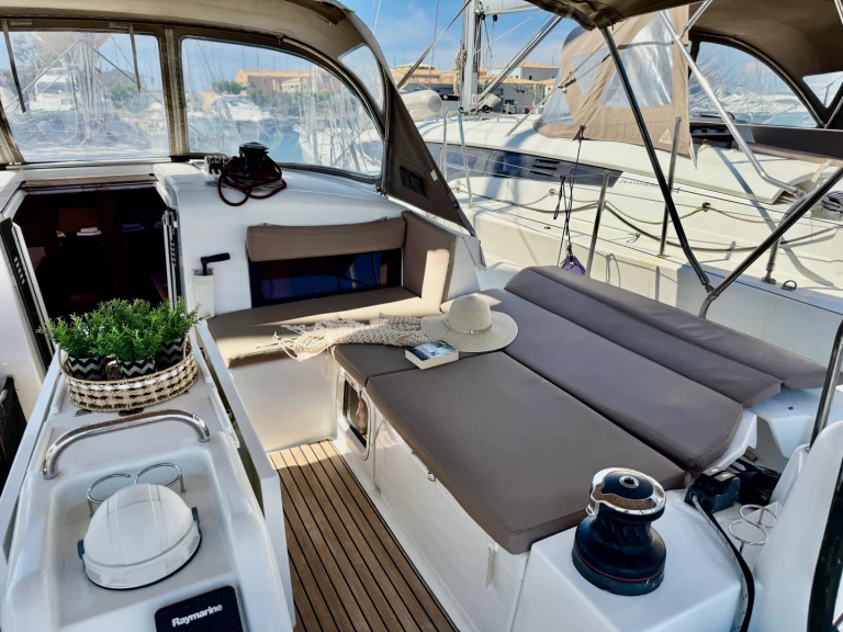 Jeanneau Sun Odyssey 490 te huur van particulier of professional in Piso Livadi