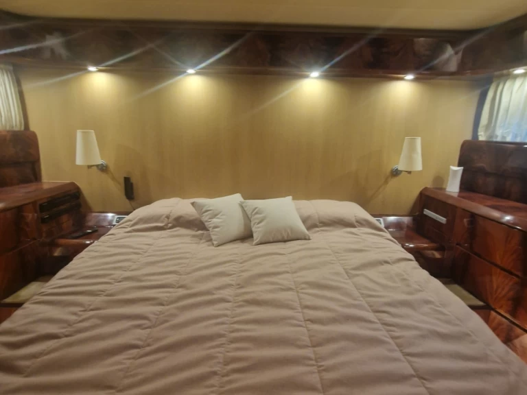 Jacht te huur in San Vincenzo voor de beste prijs