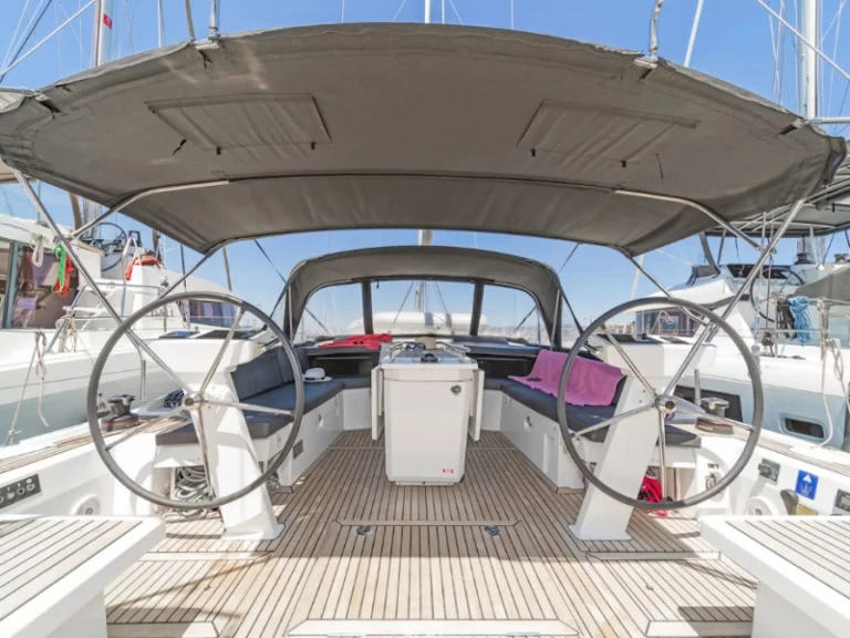 Bootverhuur Lávrio goedkoop Oceanis 46.1