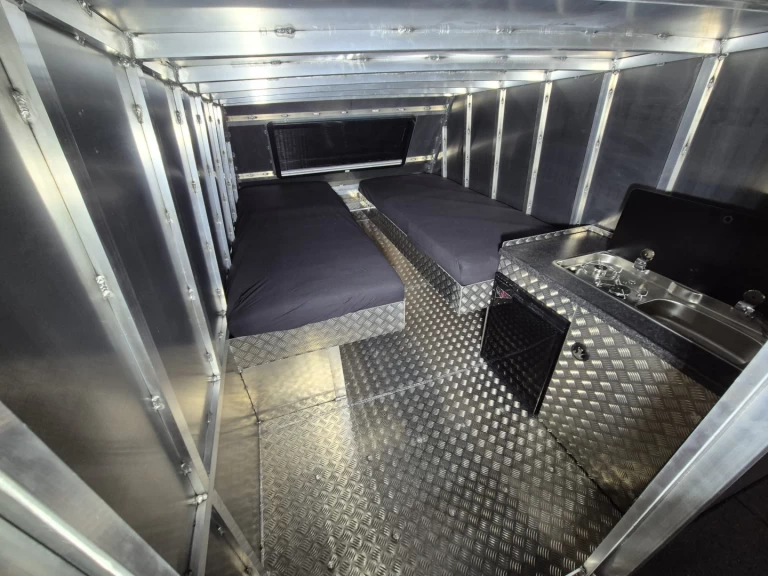 Huur een ARYNBOAT 530E in Caix