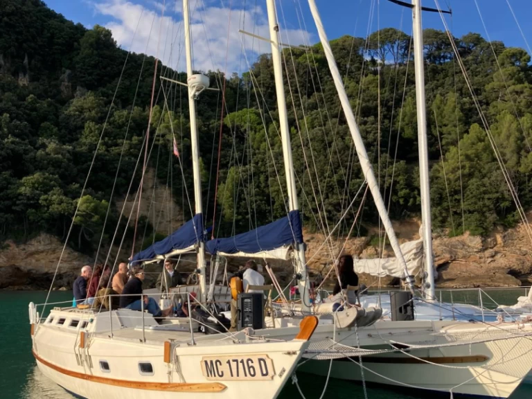 Catamaran te huur in La Spezia voor de beste prijs