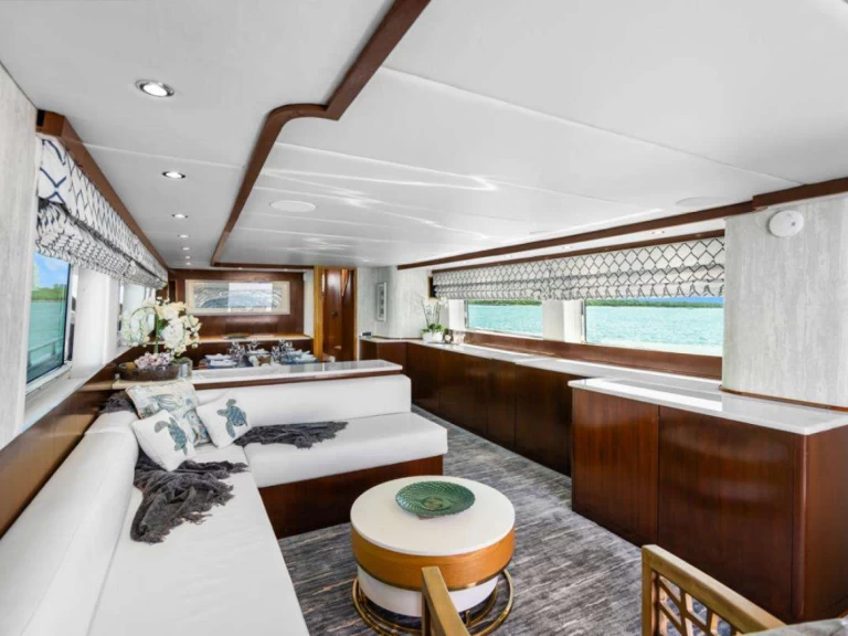 Verhuur Jacht Maiora met vaarbewijs