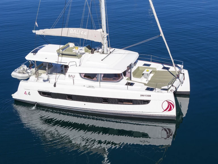 Bootverhuur Bali Bali 4.4 in Šibenik via SamBoat