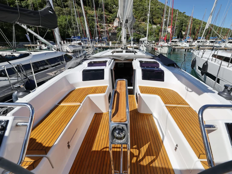 Hanse Hanse 455 te huur van particulier of professional in Komolac