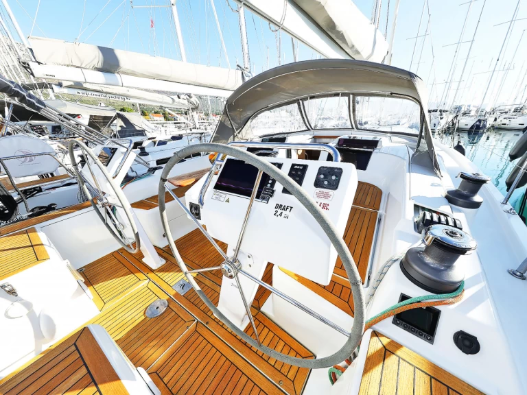 Huur een Hanse Hanse 455 in Kaštela