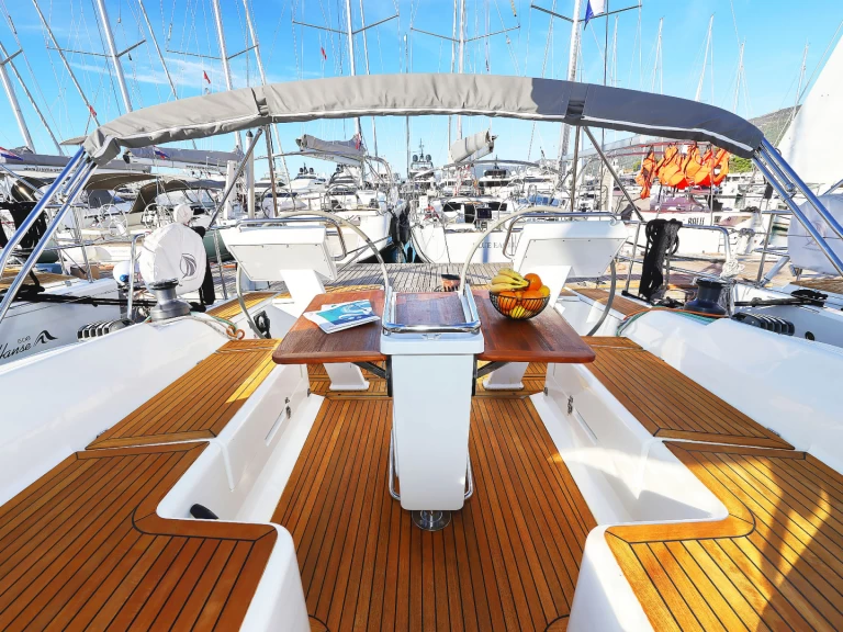 Bootverhuur Kaštela goedkoop Hanse 455