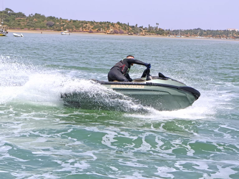 Sea-Doo GTX  te huur van particulier of professional in Portimão