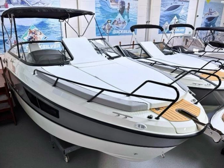 Quicksilver Activ 805 Cruiser te huur van particulier of professional in Tribunj