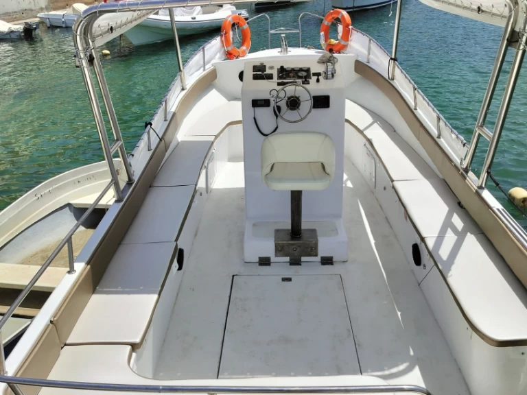 Motorboot te huur in Wereld voor de beste prijs