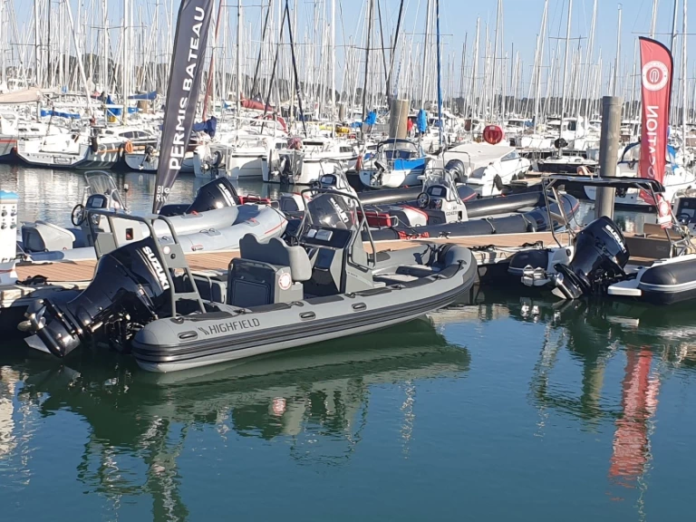 RIB te huur in Port-Haliguen voor de beste prijs