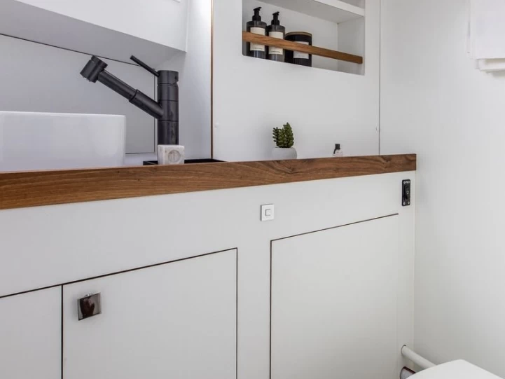 Huur een BUEHLER TURBOCRAFT Silverfine in La Trinité-sur-Mer