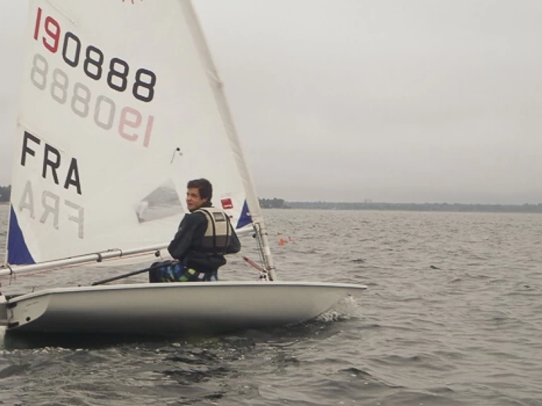 Jachthuur in Carnac - LASER PERFORMANCE Laser Solo via SamBoat