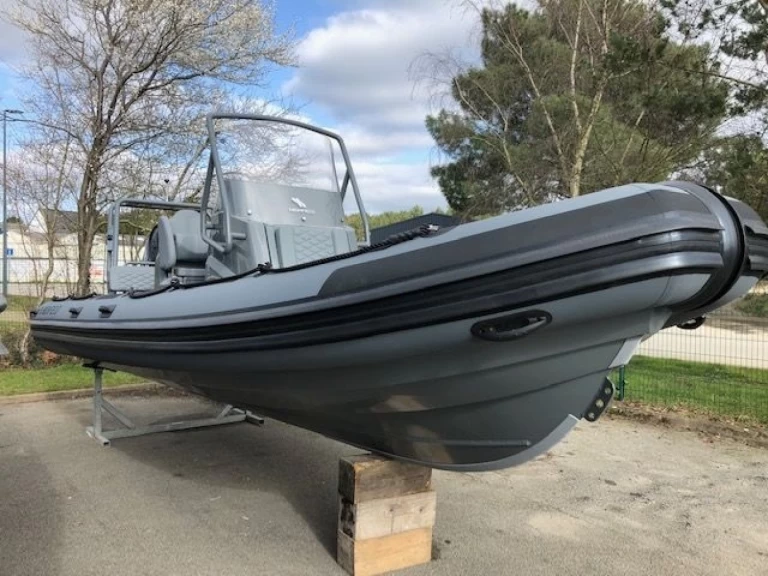 Verhuur RIB in Port-Haliguen - Highfield Patrol 660