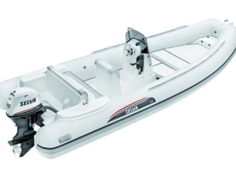 Huur een Selva Sport D.570 in Antibes