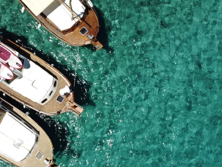 Huur Motorboot met of zonder schipper Capeador in Mahón