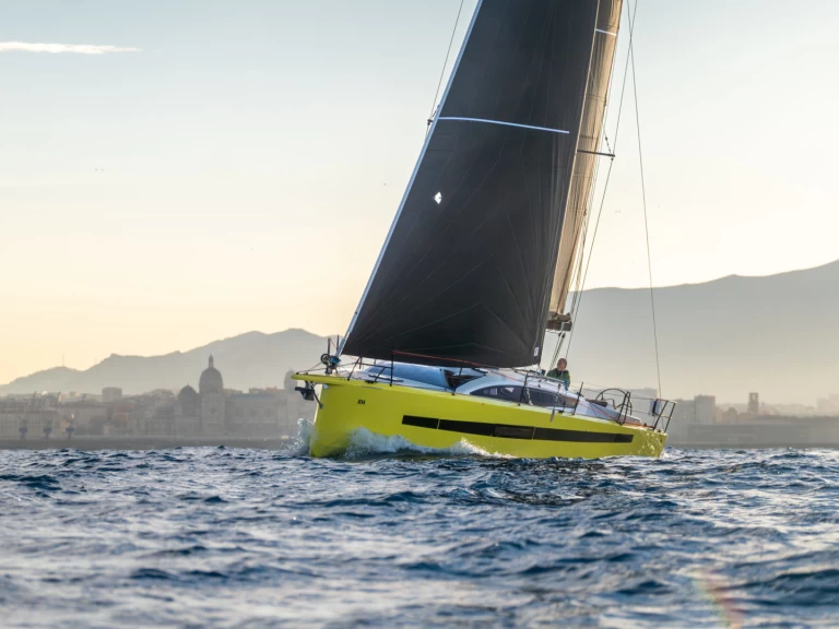 Bootverhuur La Trinité-sur-Mer goedkoop RM 1080