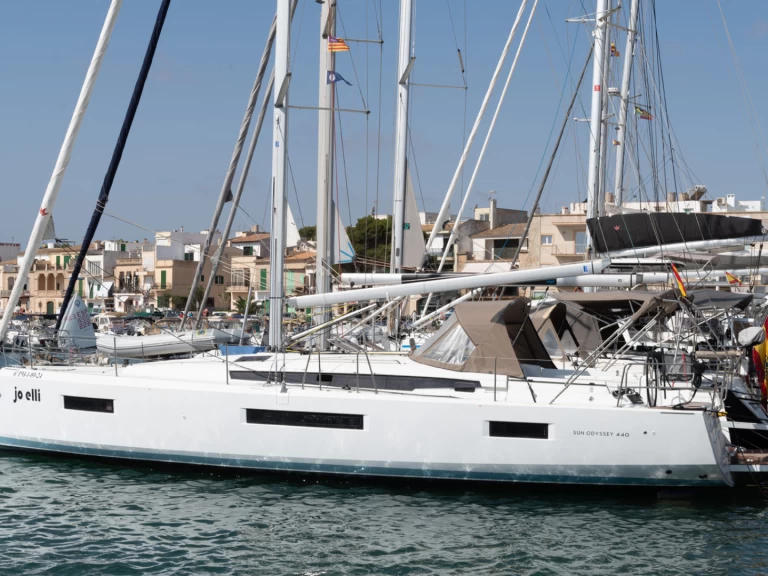 Huur Zeilboot met of zonder schipper Jeanneau in Palma de Mallorca