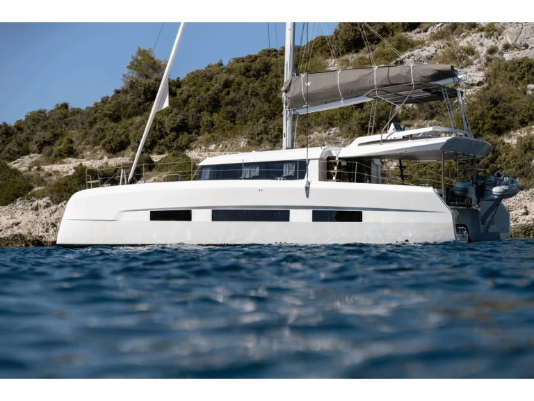 Huur Catamaran met of zonder schipper Dufour in Salerno