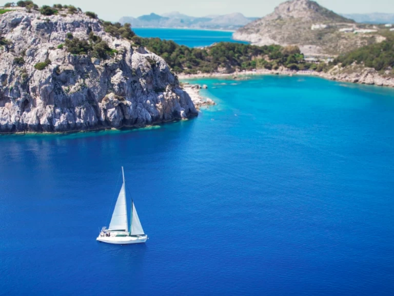Verhuur Zeilboot Bénéteau met vaarbewijs